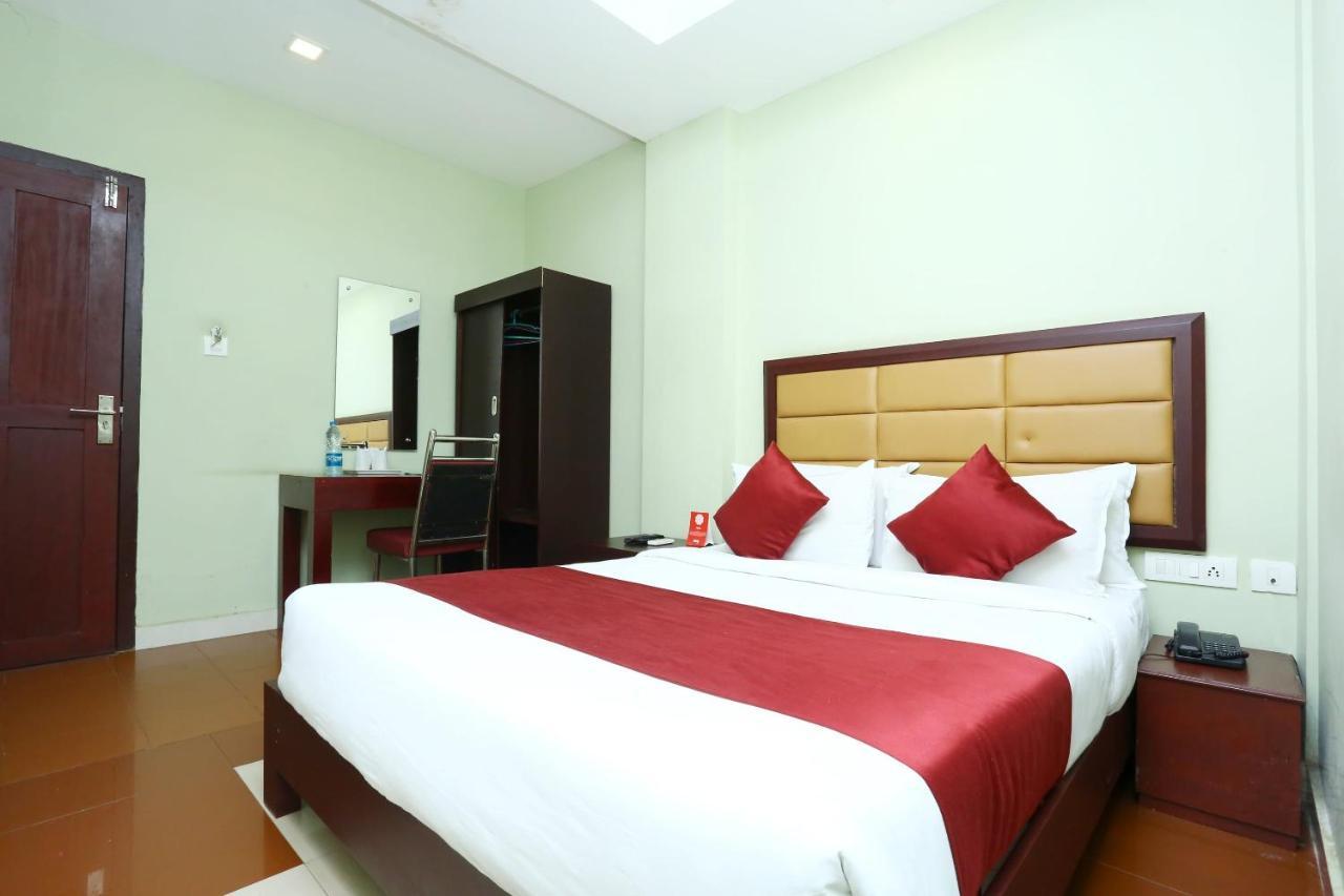 Oyo 15190 Select Residency Hotel Calicut Eksteriør billede